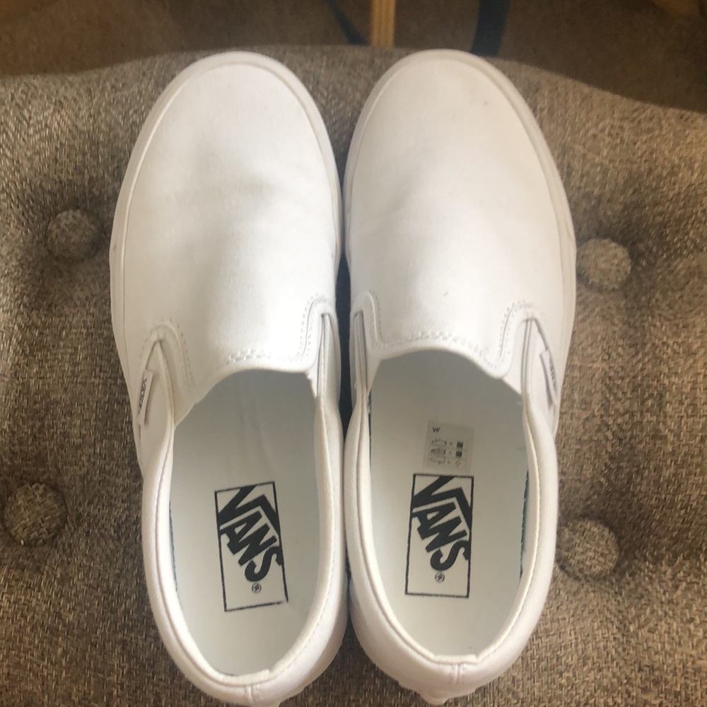 Canvas Vans - Picture 2 of 5